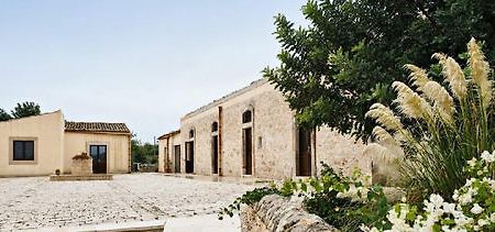 Agriturismo Gaia โนโต ภายนอก รูปภาพ