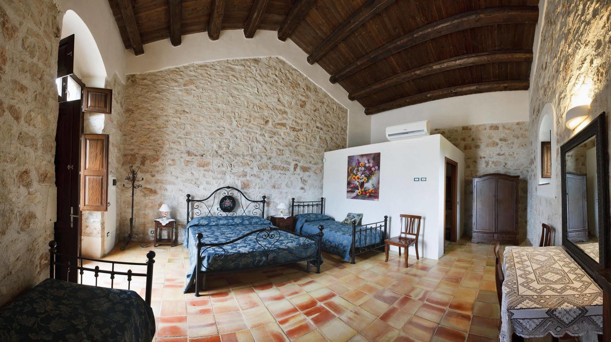 Agriturismo Gaia โนโต ภายนอก รูปภาพ